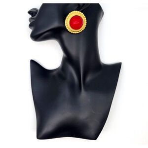 Ben Amun Vintage Faux Cabochon Clip On Earrings Red Gold Tone Chunky Signed 80s